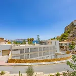 Playa De Poniente 1-5 *