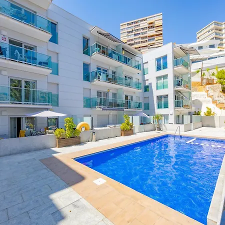 Playa De Poniente 1-5 *