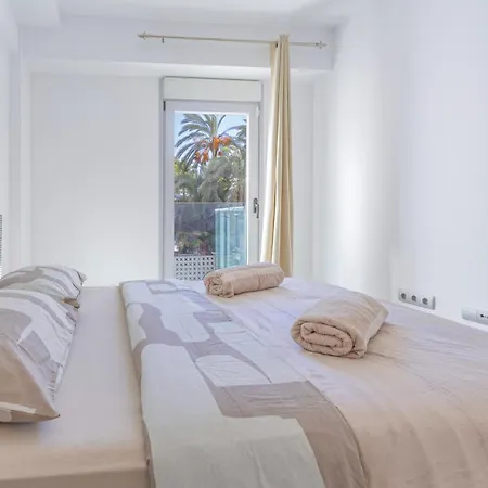 Apartamento Playa De Poniente 1-5
